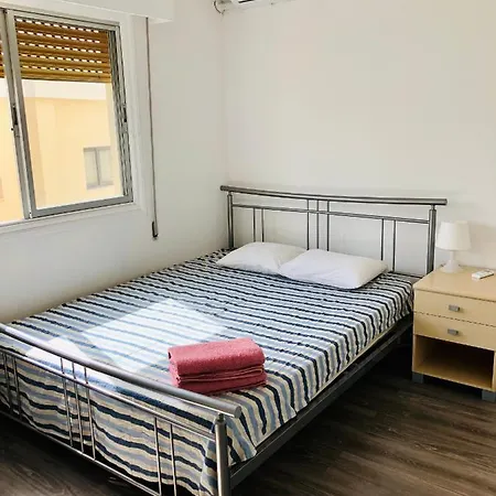 Apartmán Cozy & Quiet Apt Near Down Town And The Beach