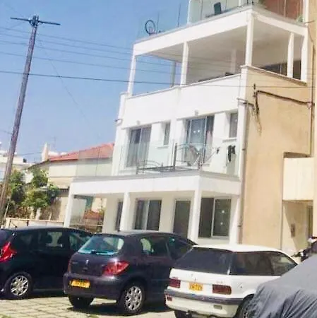 Cozy & Quiet Apt Near Down Town And The Beach Διαμέρισμα Λάρνακα