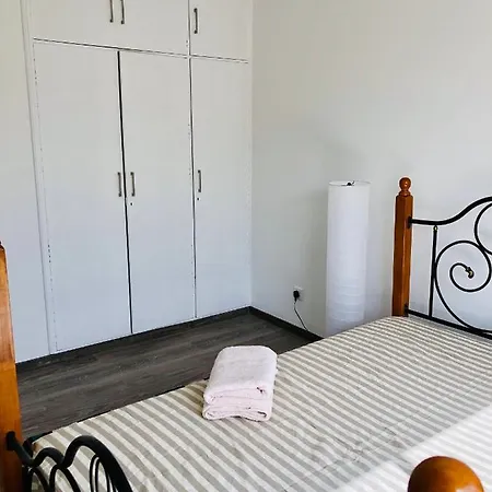 Διαμέρισμα Cozy & Quiet Apt Near Down Town And The Beach