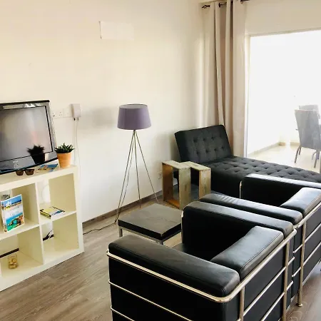 Cozy & Quiet Apt Near Down Town And The Beach Appartement *
